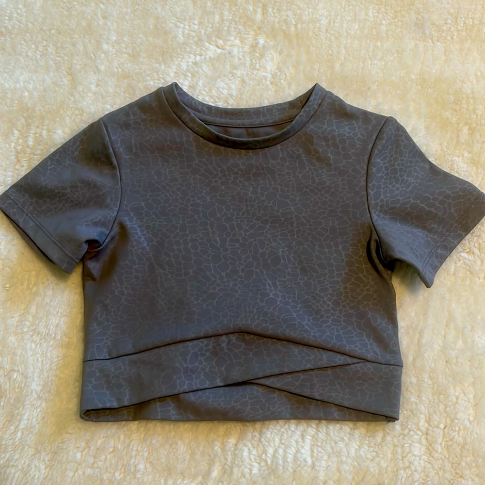 *Like New* Zara Girls Crop Top, Size 8-9 (CM 130)